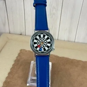 Play some Darts Mate  Vintage Akteo designed Dart Game Watch Toff London Dartboard 180 – Fun Collector main image 4